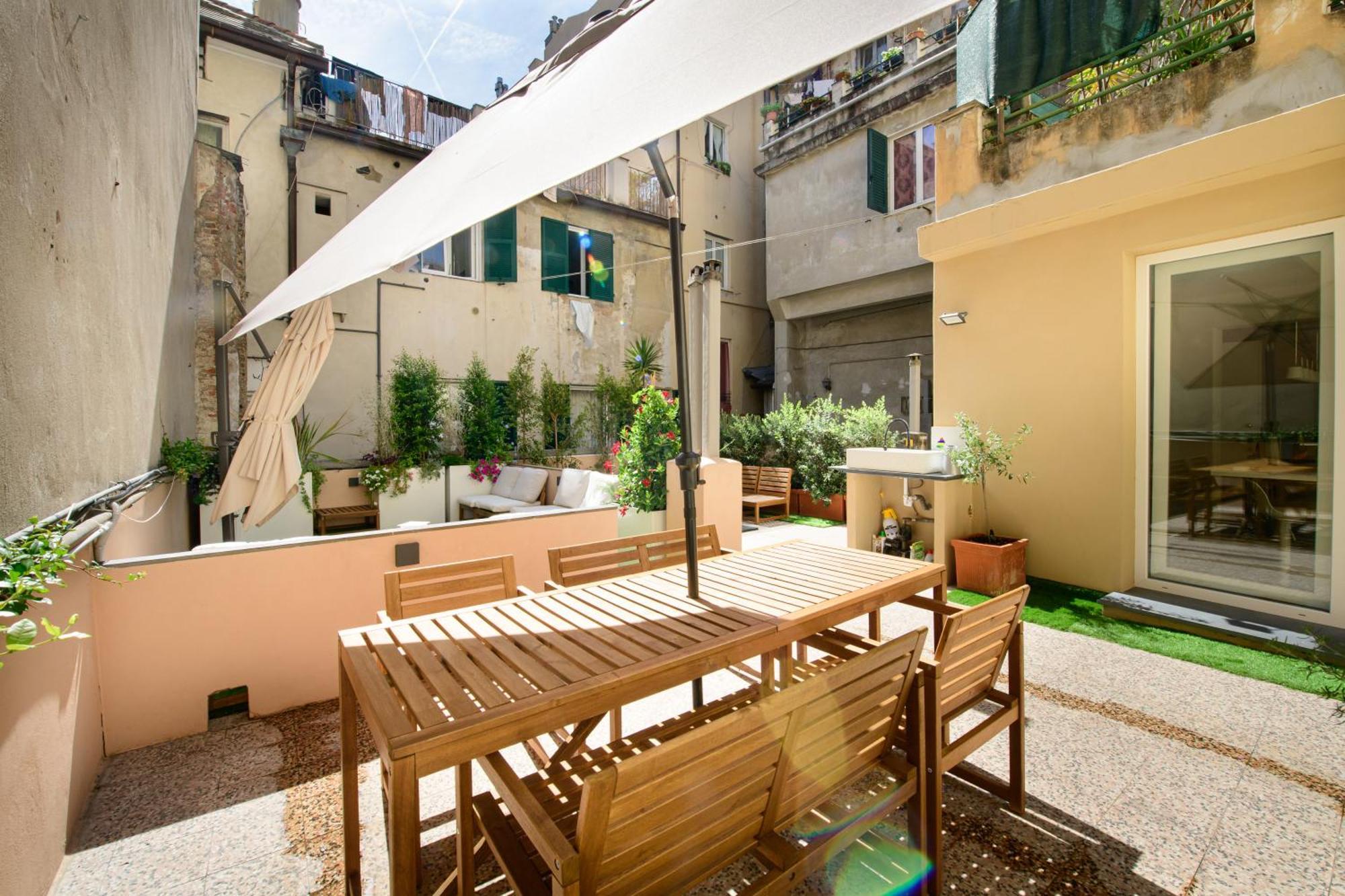 Petit Bijou Near Porto Antico Apartment Genoa Luaran gambar